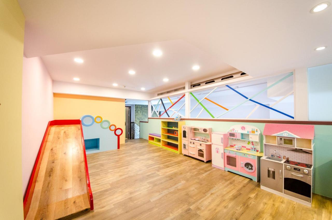 安尼赫時尚旅店 Anich Fashion Inn I 墾丁大街 I 親子遊戲區 I 停車位 Exterior photo